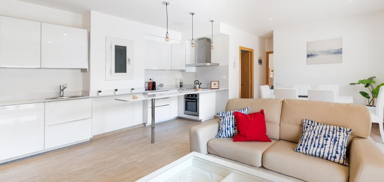 Maka Beach Apartment V Castelldefels Eksteriør billede