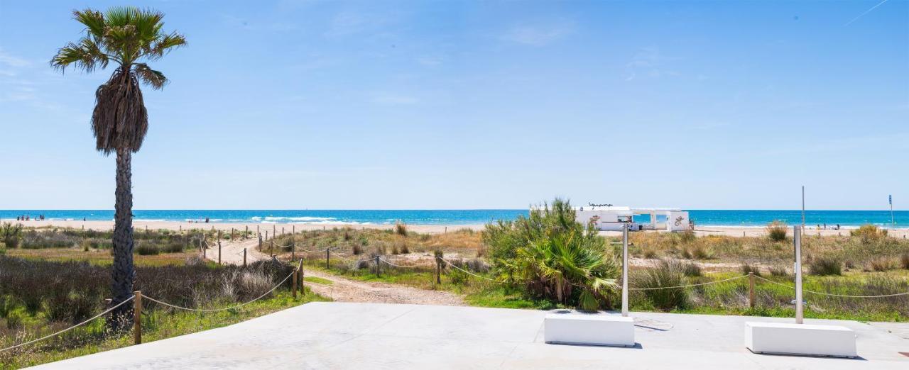 Maka Beach Apartment V Castelldefels Eksteriør billede