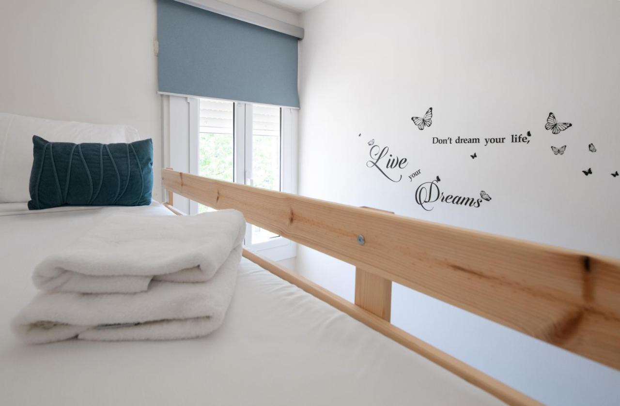 Maka Beach Apartment V Castelldefels Eksteriør billede